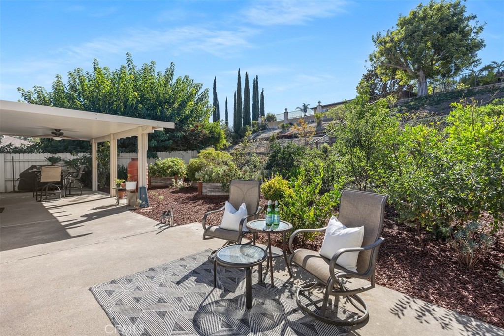 26916 La Sierra Drive