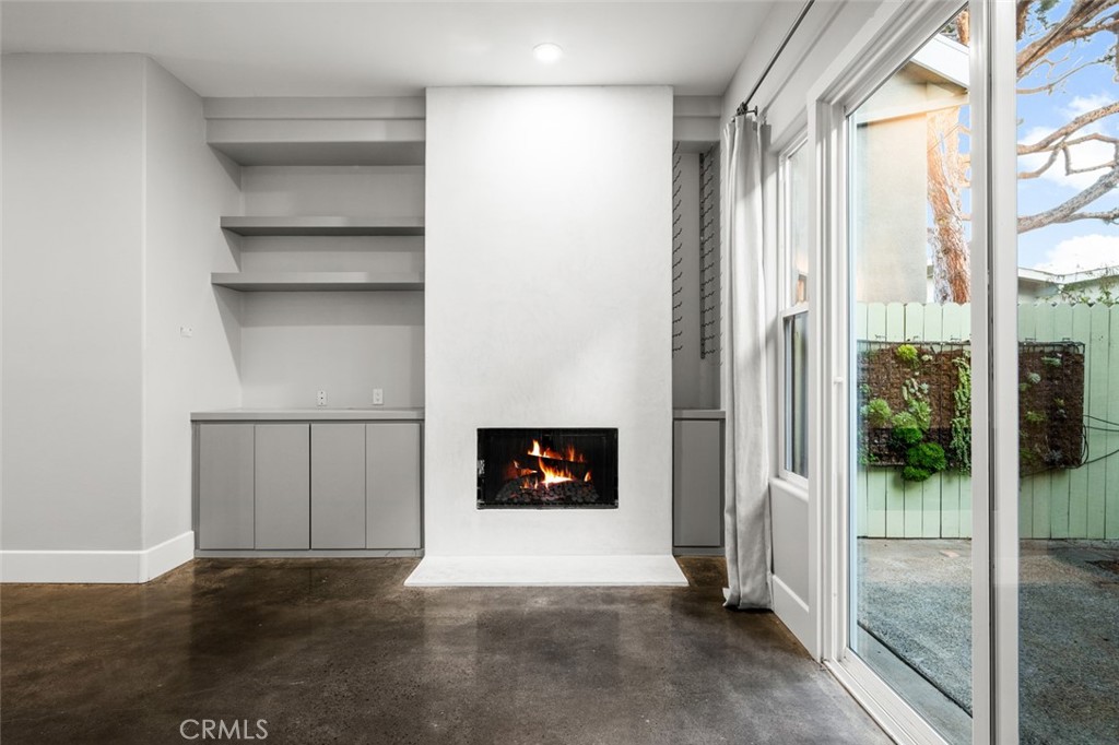 34132 Ruby Lantern Street