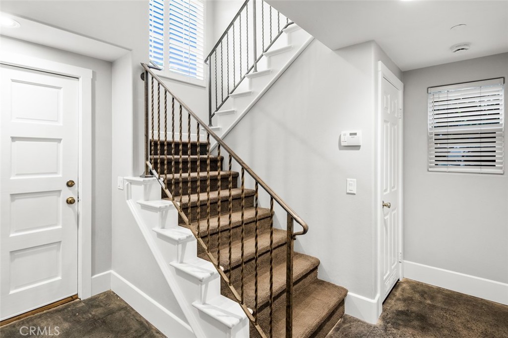 34132 Ruby Lantern Street