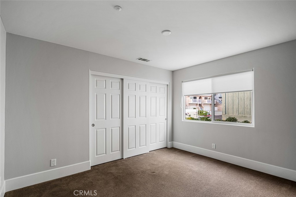 34132 Ruby Lantern Street