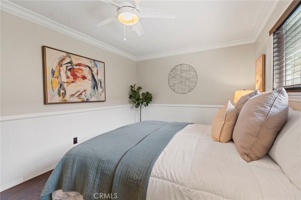 5922 E Bunker Hill Avenue