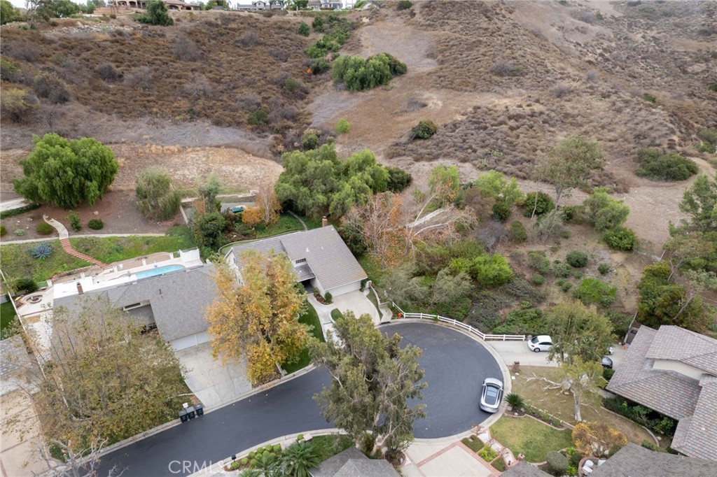 5922 E Bunker Hill Avenue