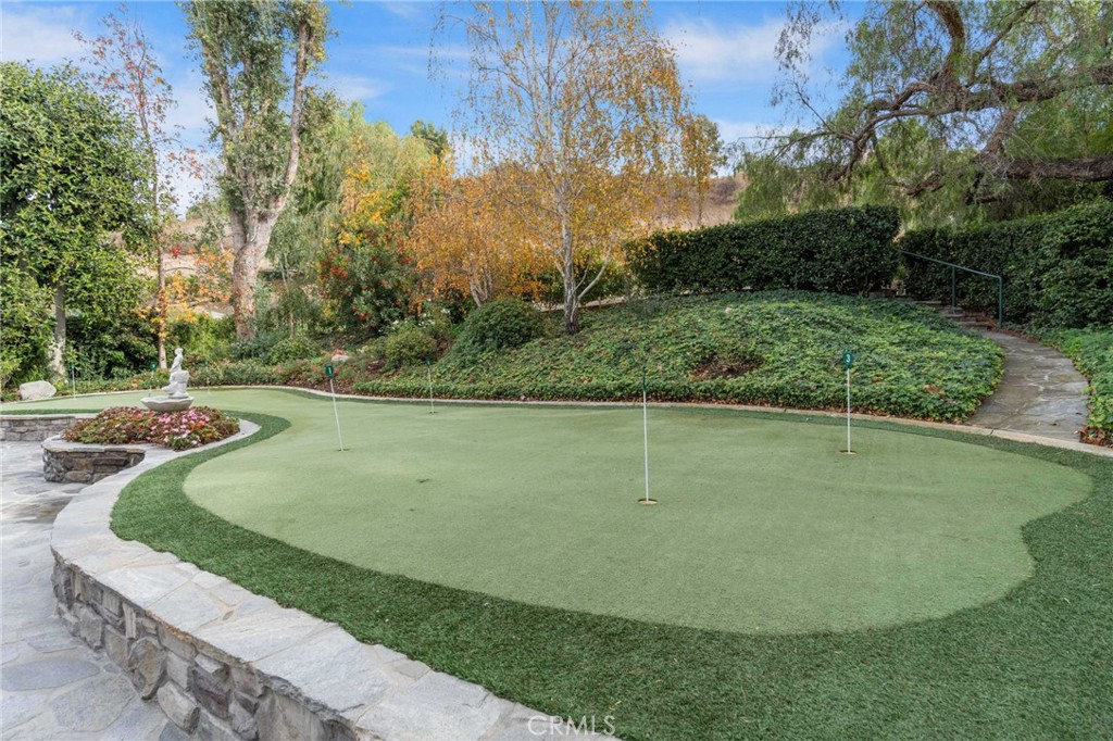 5922 E Bunker Hill Avenue