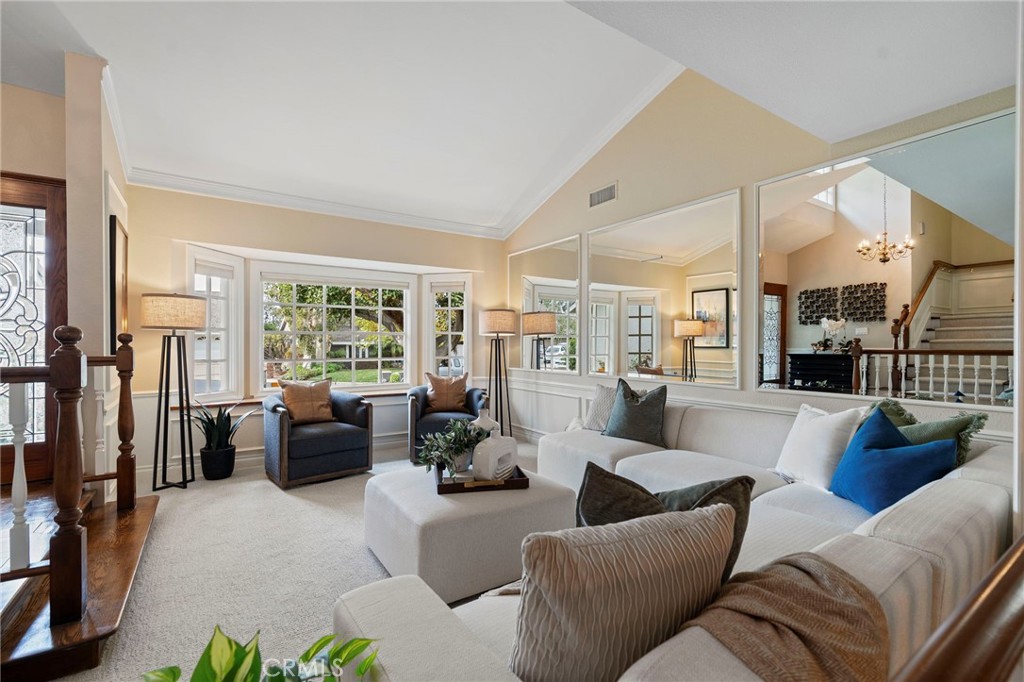 5922 E Bunker Hill Avenue