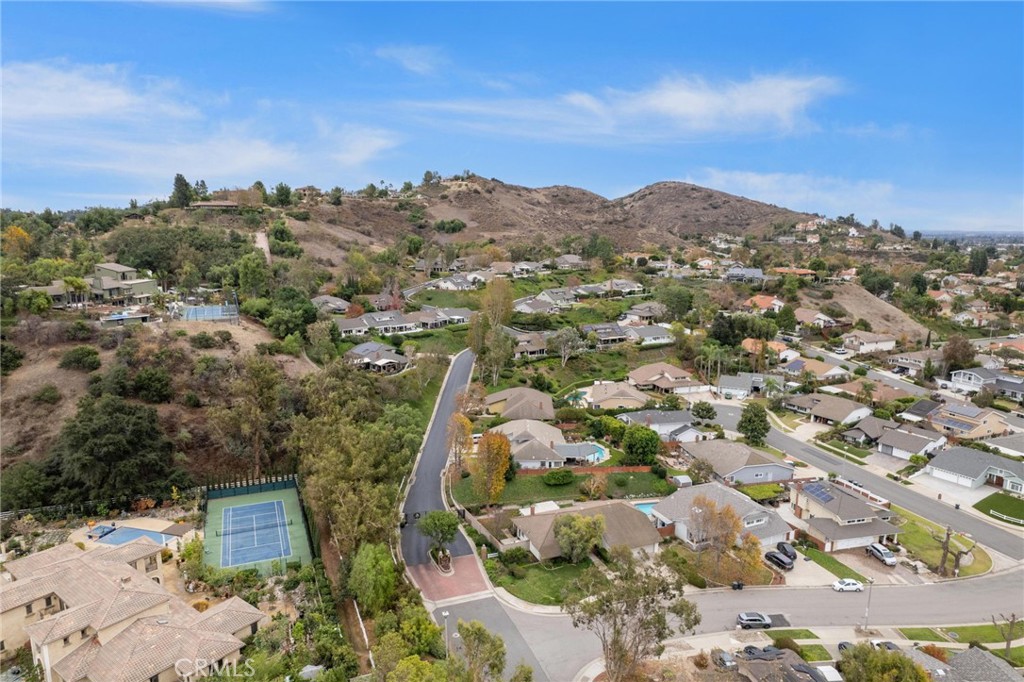 5922 E Bunker Hill Avenue