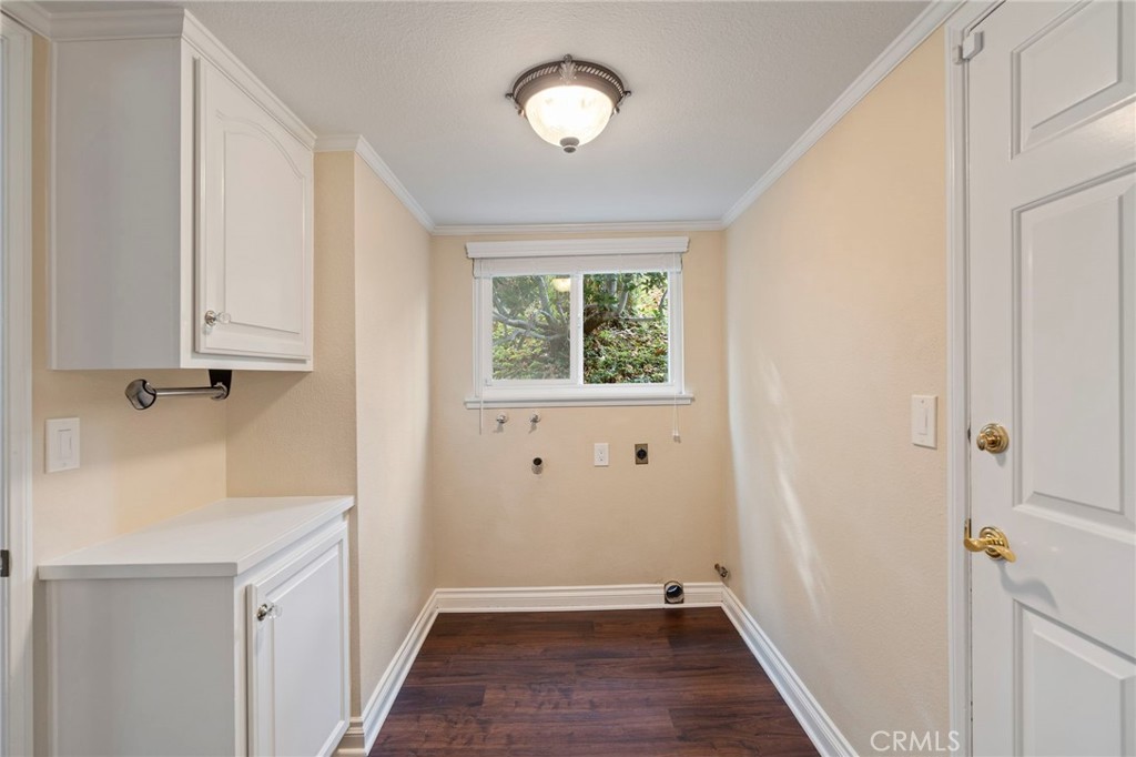 5922 E Bunker Hill Avenue