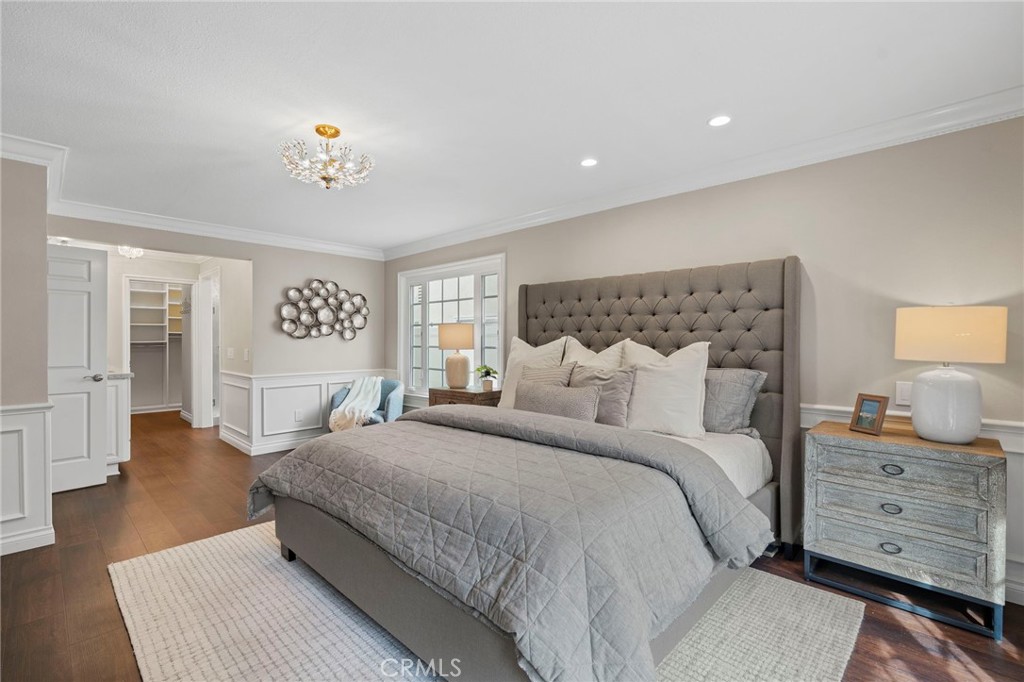 5922 E Bunker Hill Avenue