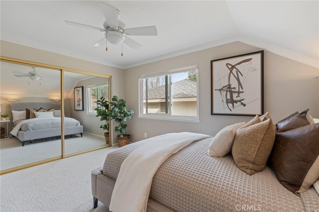 5922 E Bunker Hill Avenue