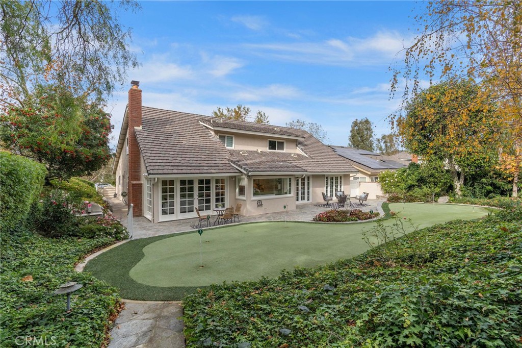 5922 E Bunker Hill Avenue