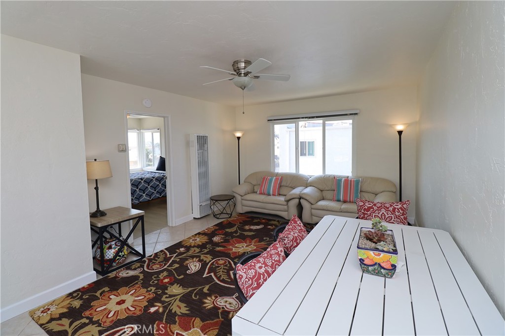 330 Avenida Cabrillo 2