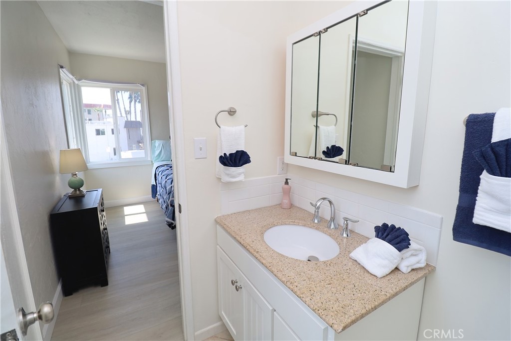 330 Avenida Cabrillo 2