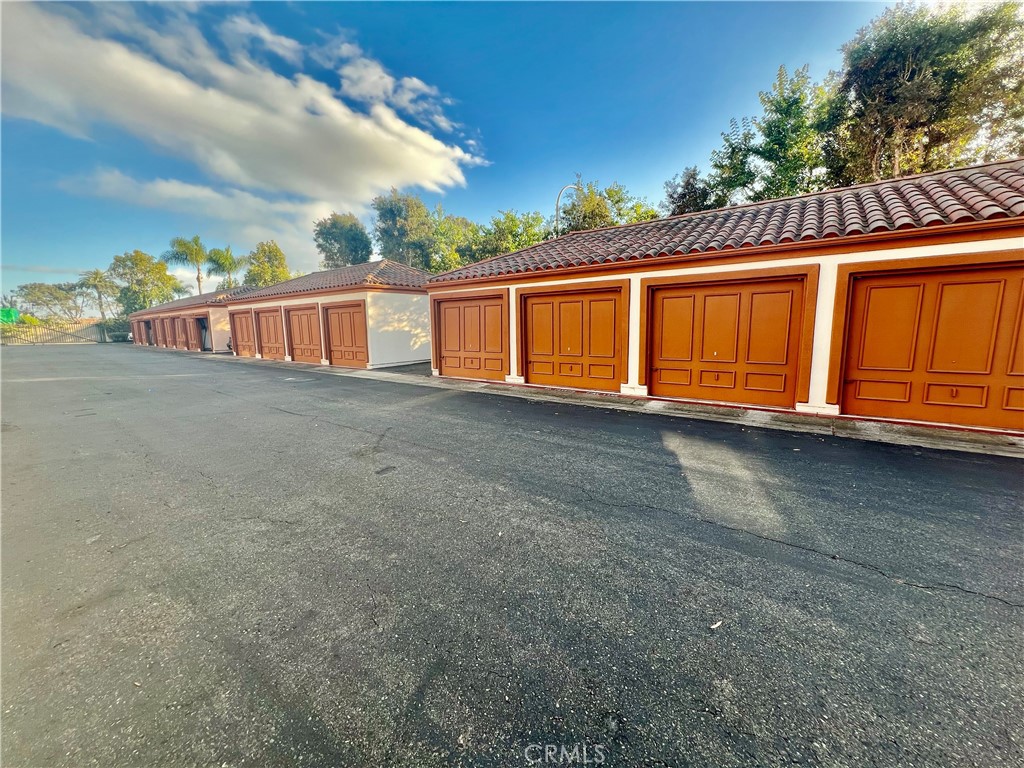 418 Villa Point Drive