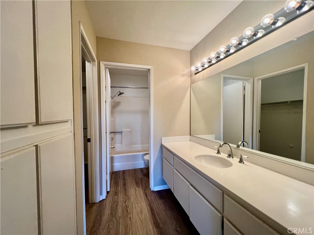 418 Villa Point Drive