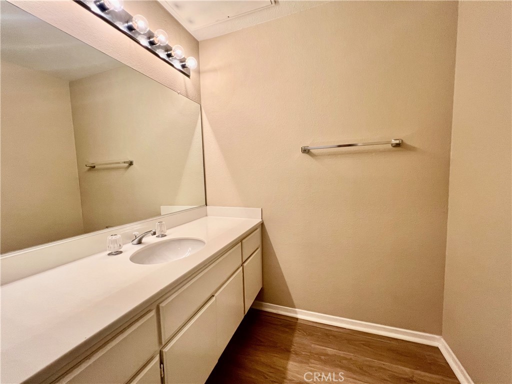 418 Villa Point Drive