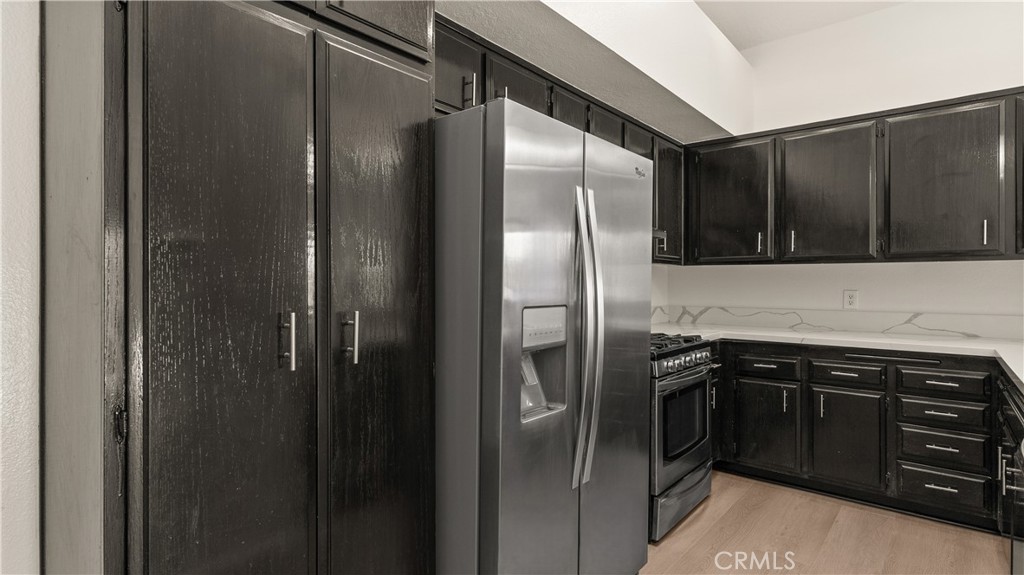 345 Avocado Street 204D