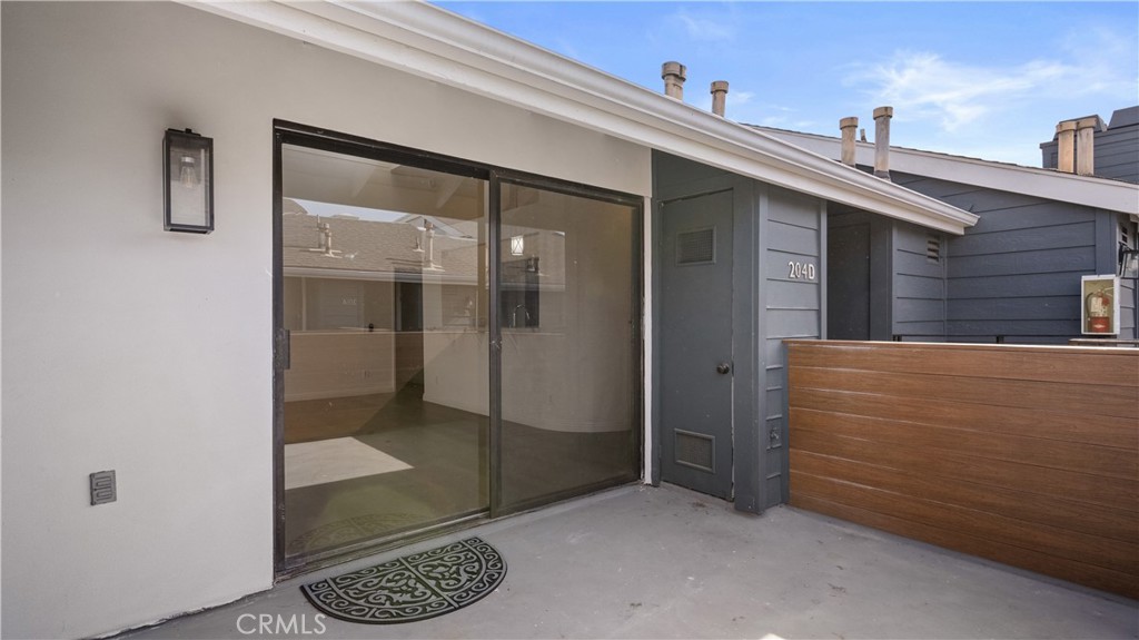 345 Avocado Street 204D