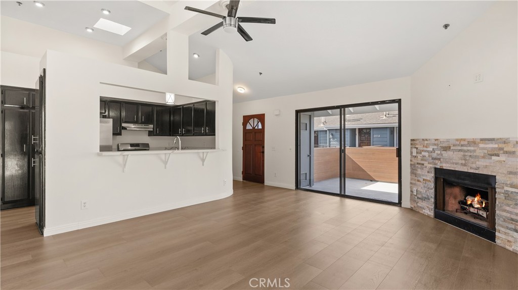 345 Avocado Street 204D