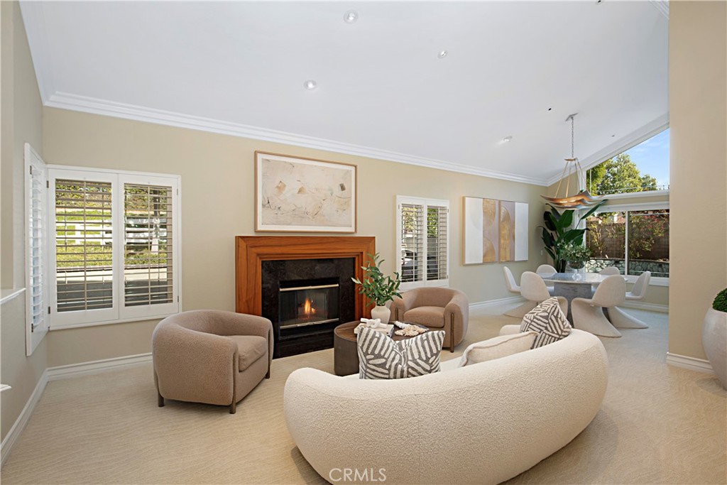 5710 Via Del Potrero