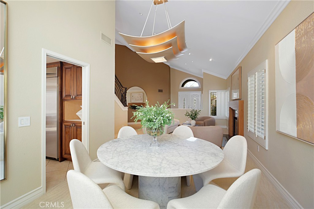 5710 Via Del Potrero