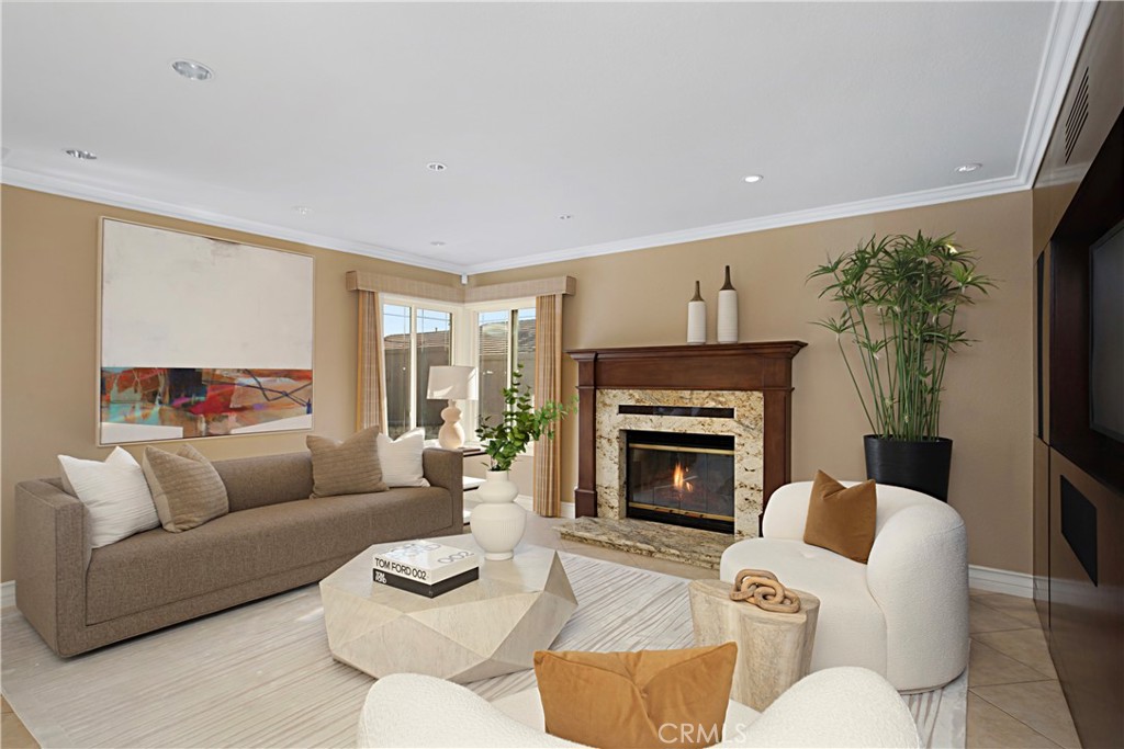 5710 Via Del Potrero