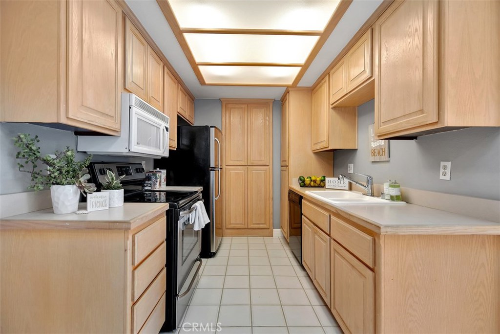 33852 Del Obispo Street 77