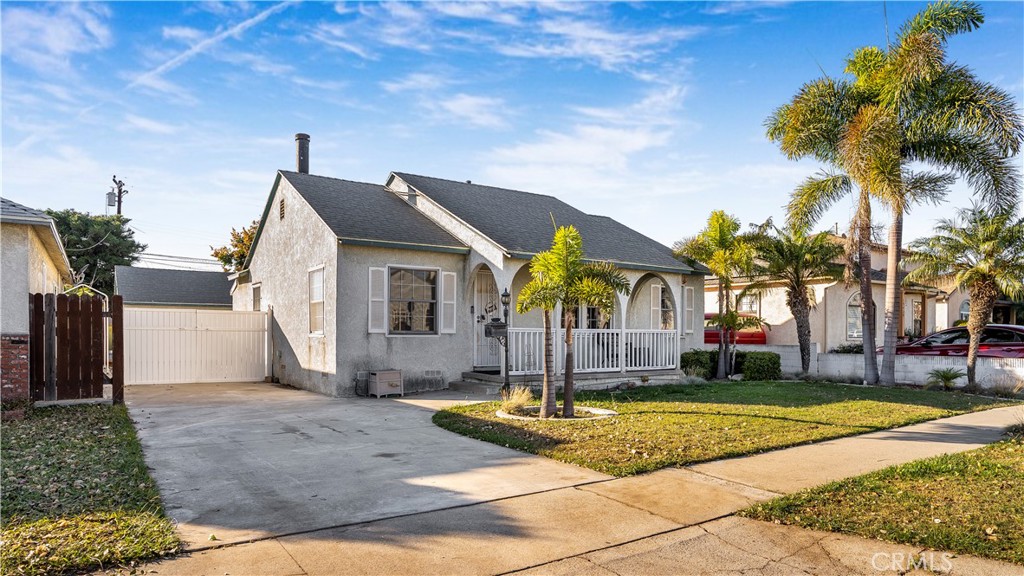 15433 Sylvanwood Avenue