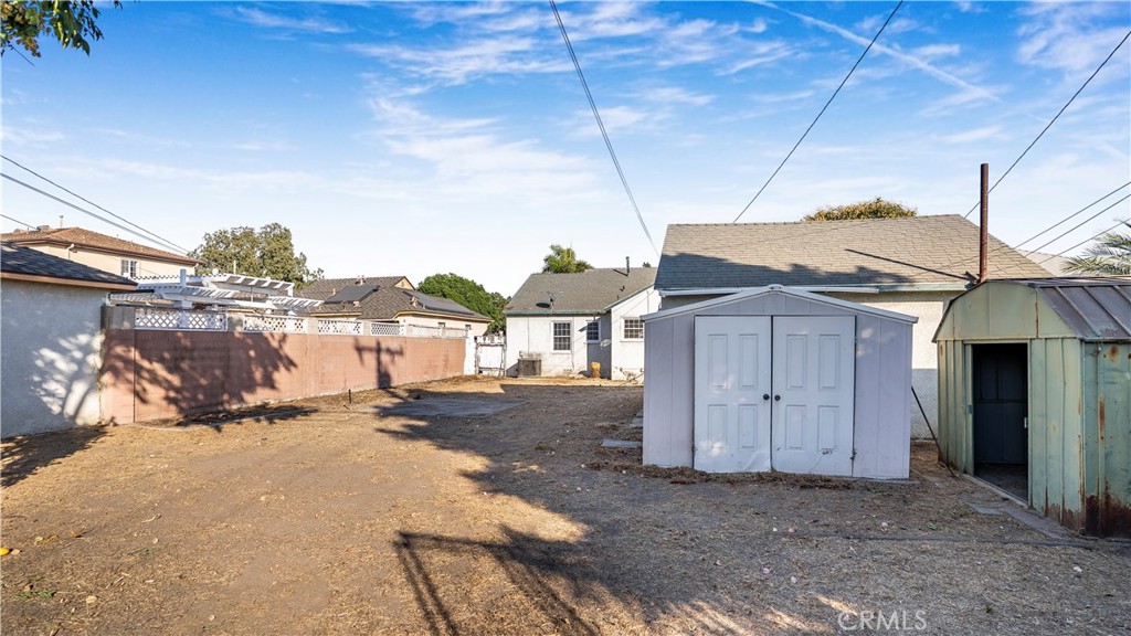 15433 Sylvanwood Avenue