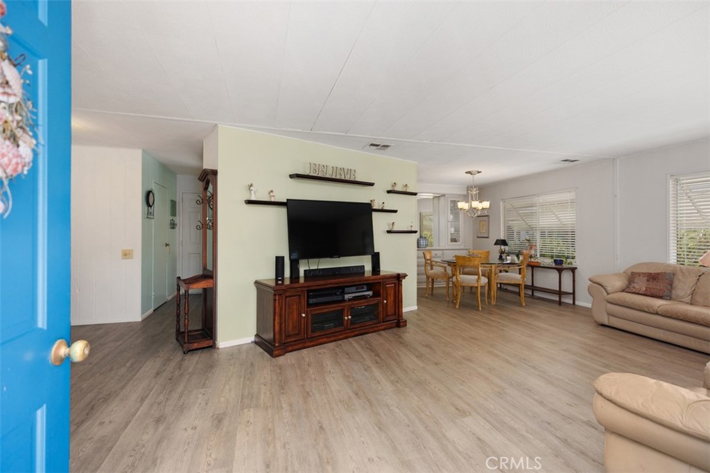 32302 Alipaz Street 248