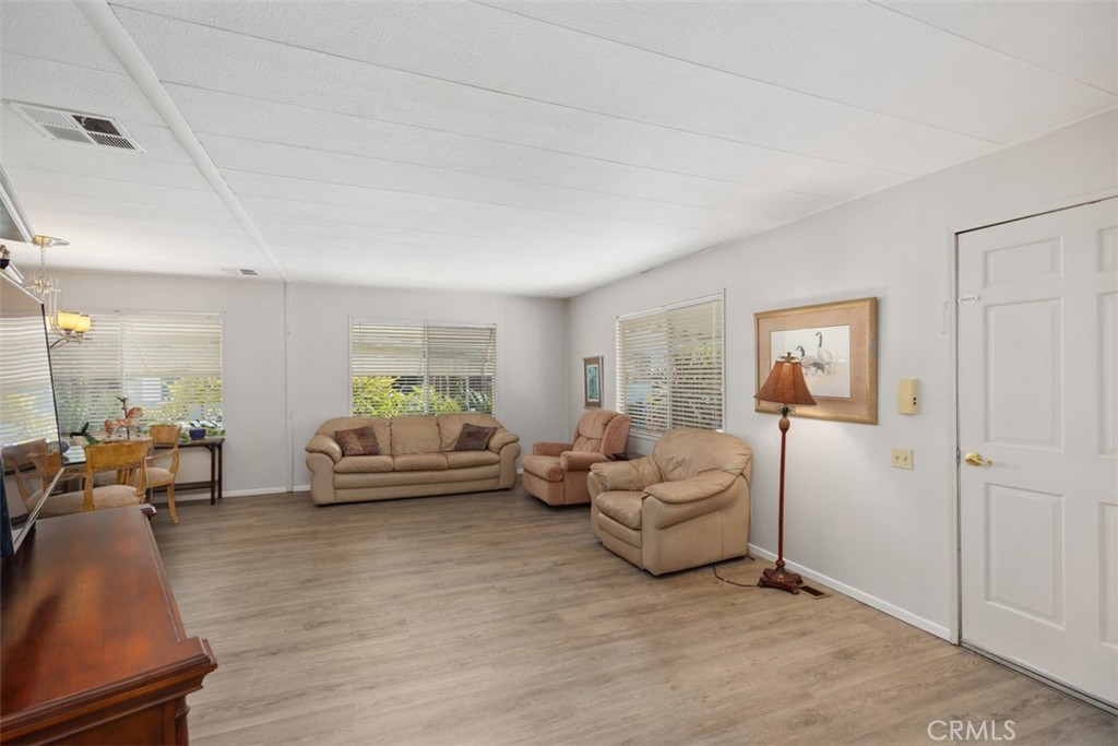 32302 Alipaz Street 248