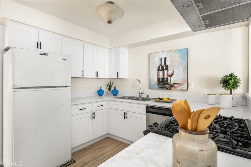 1192 Mitchell Avenue 94