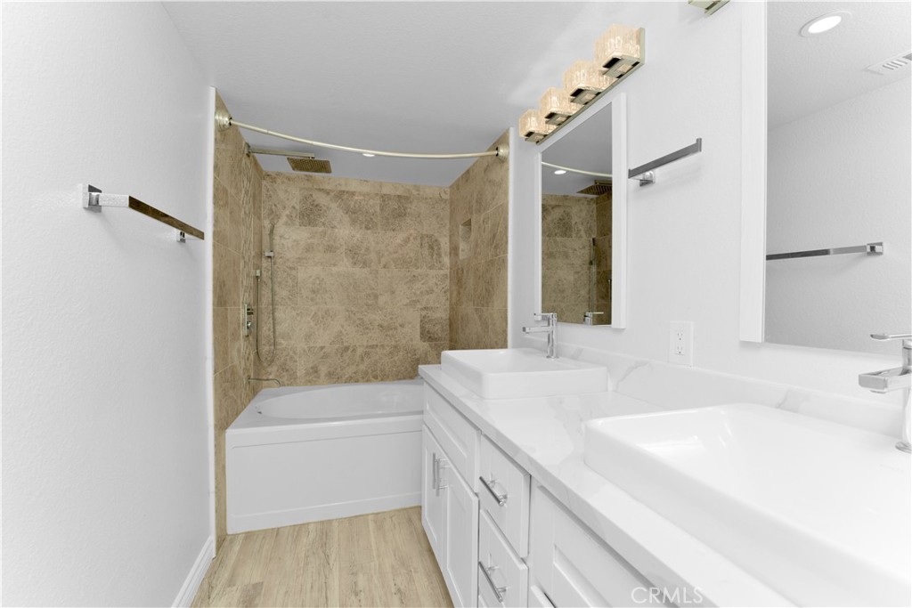 7314 Greenhaven Avenue U75