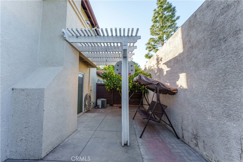 7314 Greenhaven Avenue U75