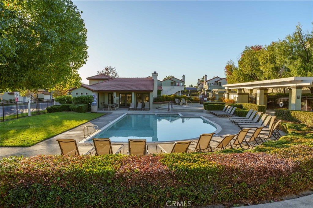 7314 Greenhaven Avenue U75