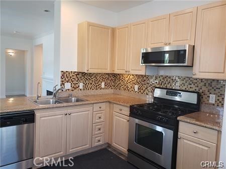 2408 Watermarke Place