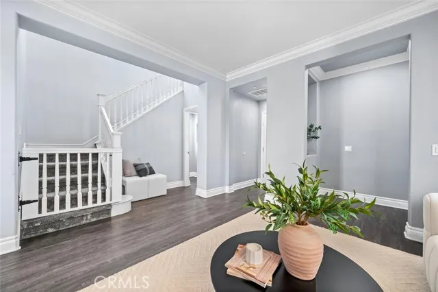 8112 E Loftwood Lane