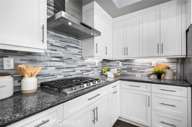 8112 E Loftwood Lane