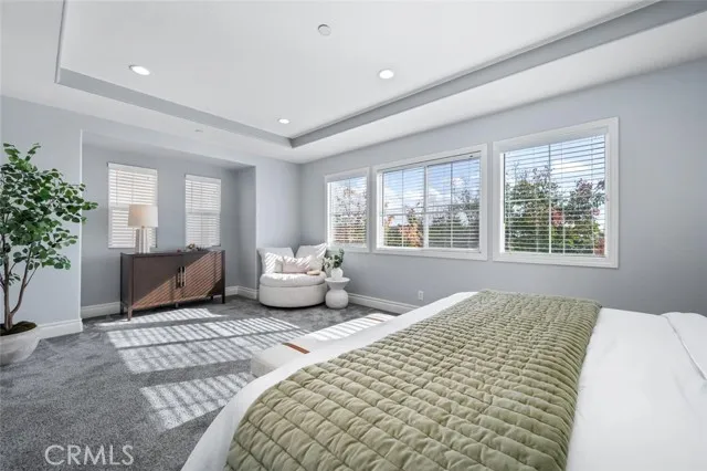 8112 E Loftwood Lane