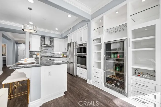 8112 E Loftwood Lane