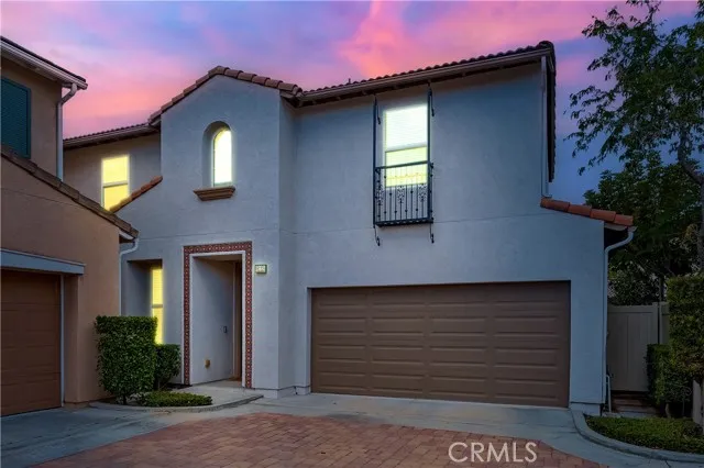 8112 E Loftwood Lane