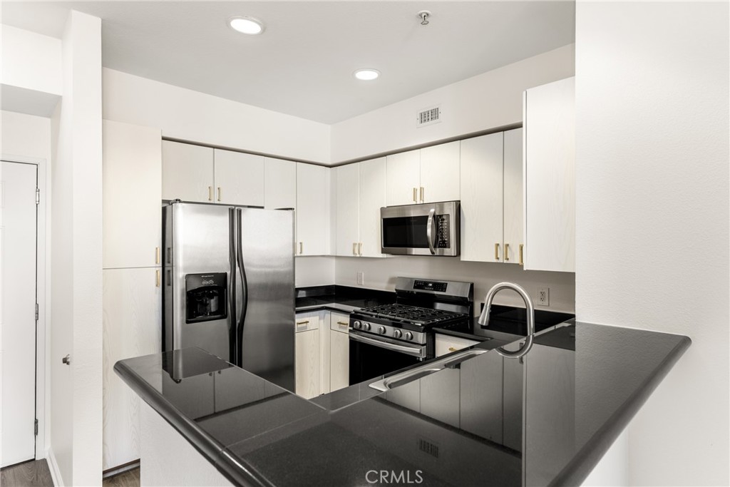 1801 E Katella Avenue 3135