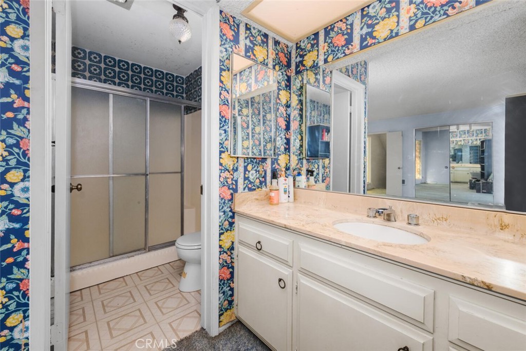 6151 Killarney Avenue