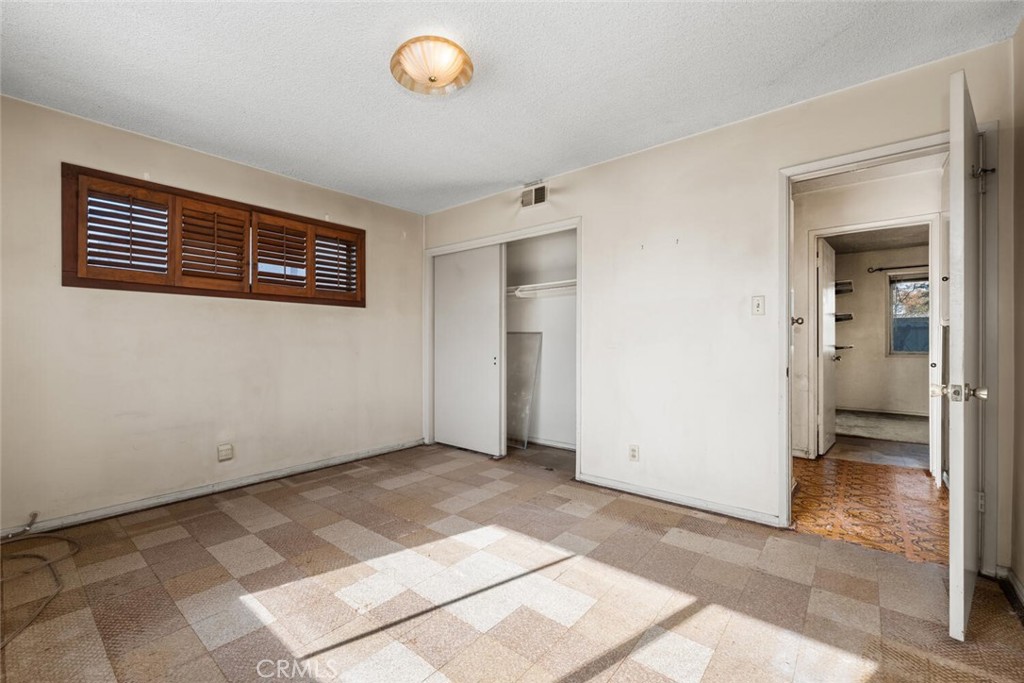 6151 Killarney Avenue