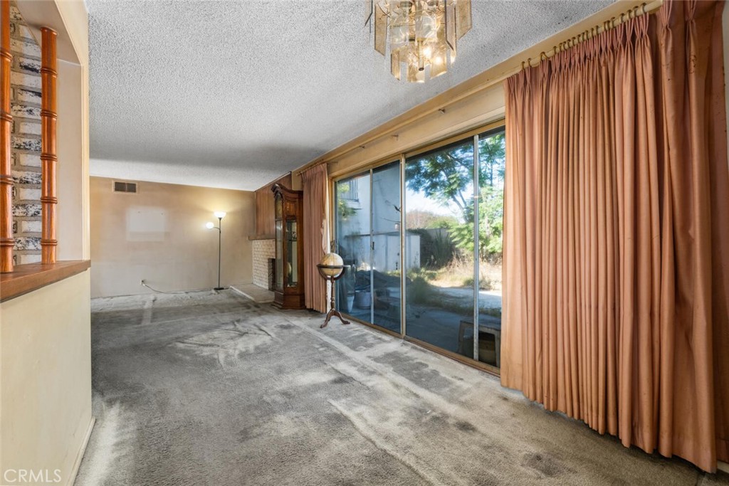 6151 Killarney Avenue