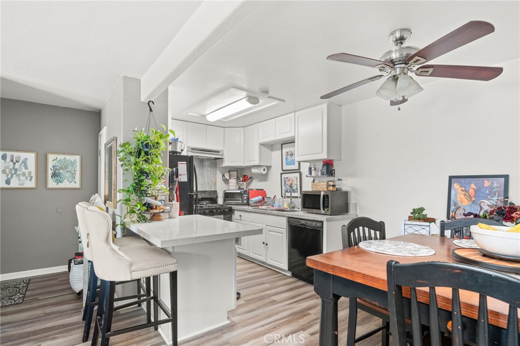 1101 W Macarthur Boulevard 195