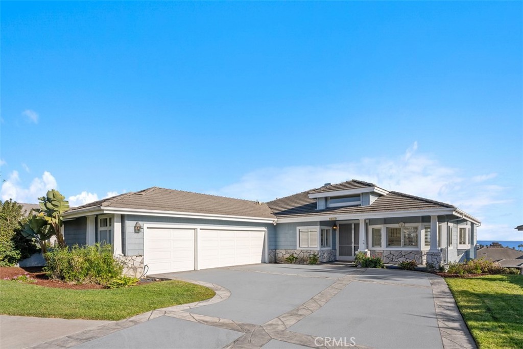 34102 Calle La Primavera