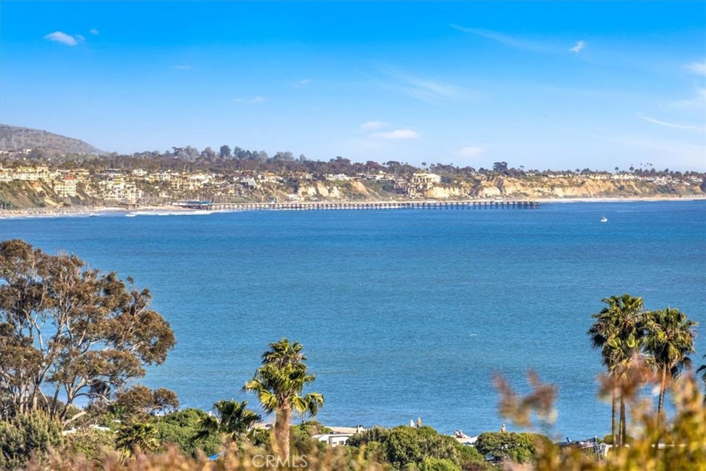 34102 Calle La Primavera