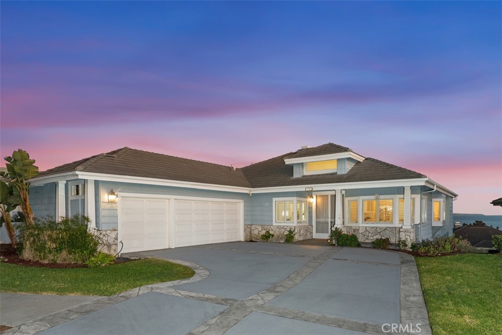 34102 Calle La Primavera