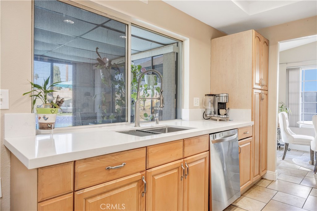 24161 Fordview Street