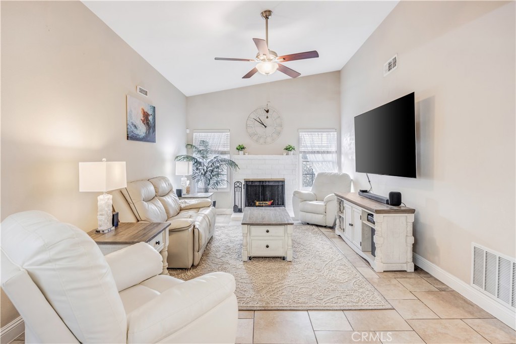 24161 Fordview Street