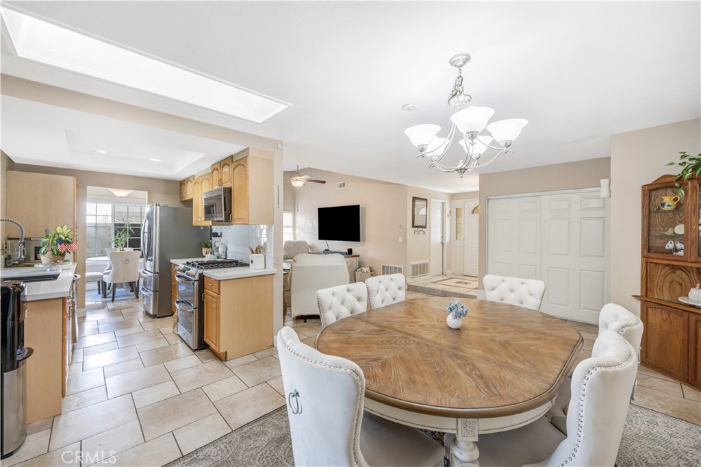 24161 Fordview Street